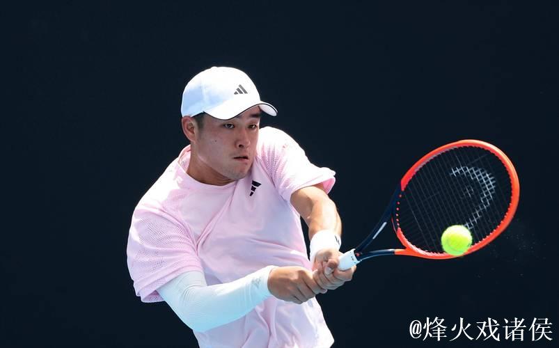 中国3人成功突围进正赛!男网创历史女网签运佳 中国3人成功突围进正赛!男网创历史女网签运佳