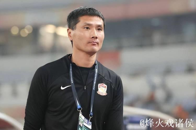 青岛西海岸主帅邵佳一：对手怕什么 我们就做什么！