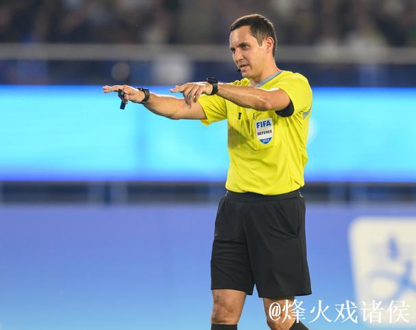 国足客战印尼主裁判曝光 乌兹别克裁判将主哨